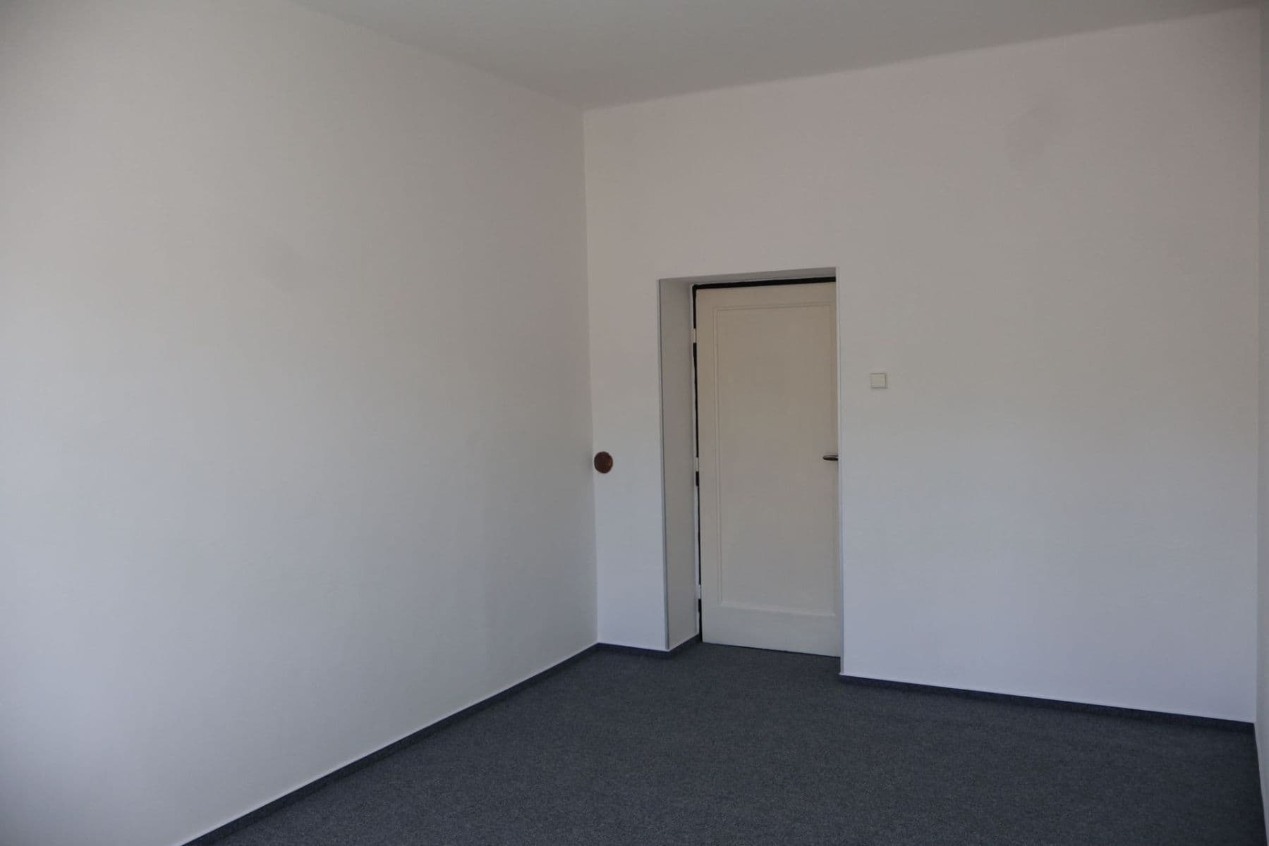 Pronájem bytu 3+1 80 m², Bělohorská, Praha, Praha Pronájem bytu 3+1 80 m², Bělohorská, Praha, Praha
