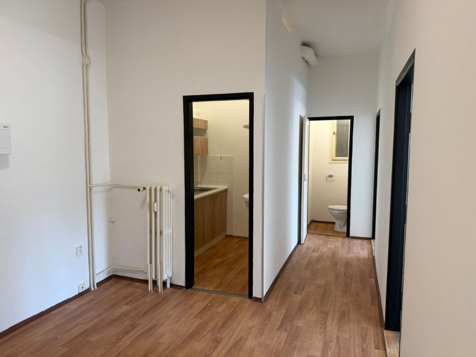 Pronájem bytu 3+1 80 m², Bělohorská, Praha, Praha Pronájem bytu 3+1 80 m², Bělohorská, Praha, Praha