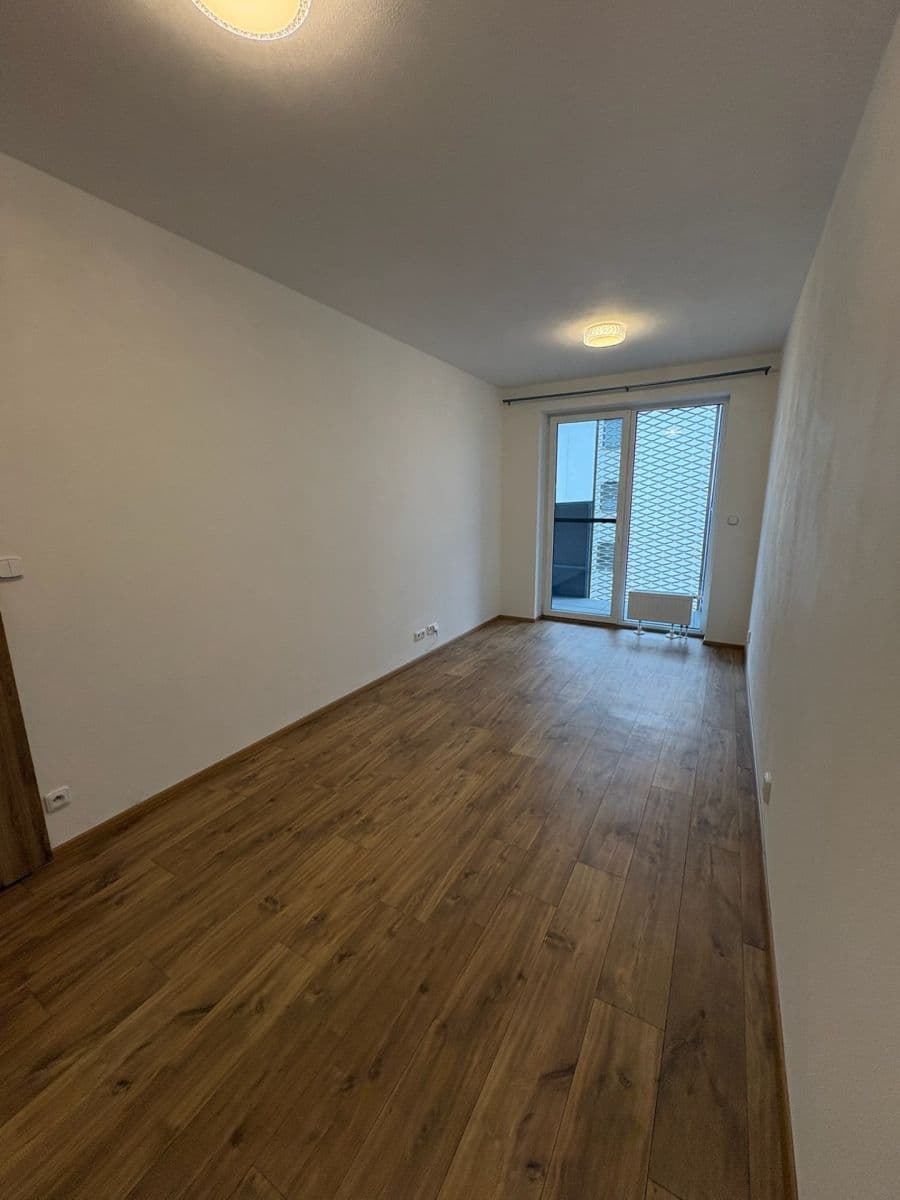 Pronájem bytu 2+kk 43 m², Zlín, Zlínský kraj Pronájem bytu 2+kk 43 m², Zlín, Zlínský kraj