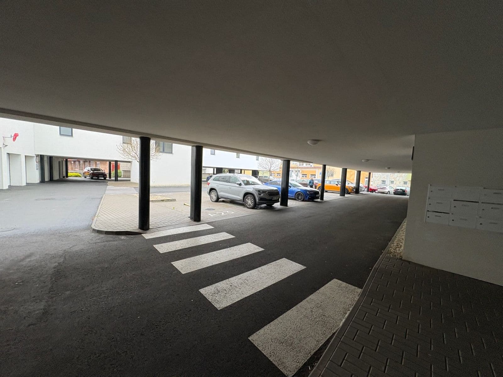 Pronájem bytu 2+kk 43 m², Zlín, Zlínský kraj Pronájem bytu 2+kk 43 m², Zlín, Zlínský kraj