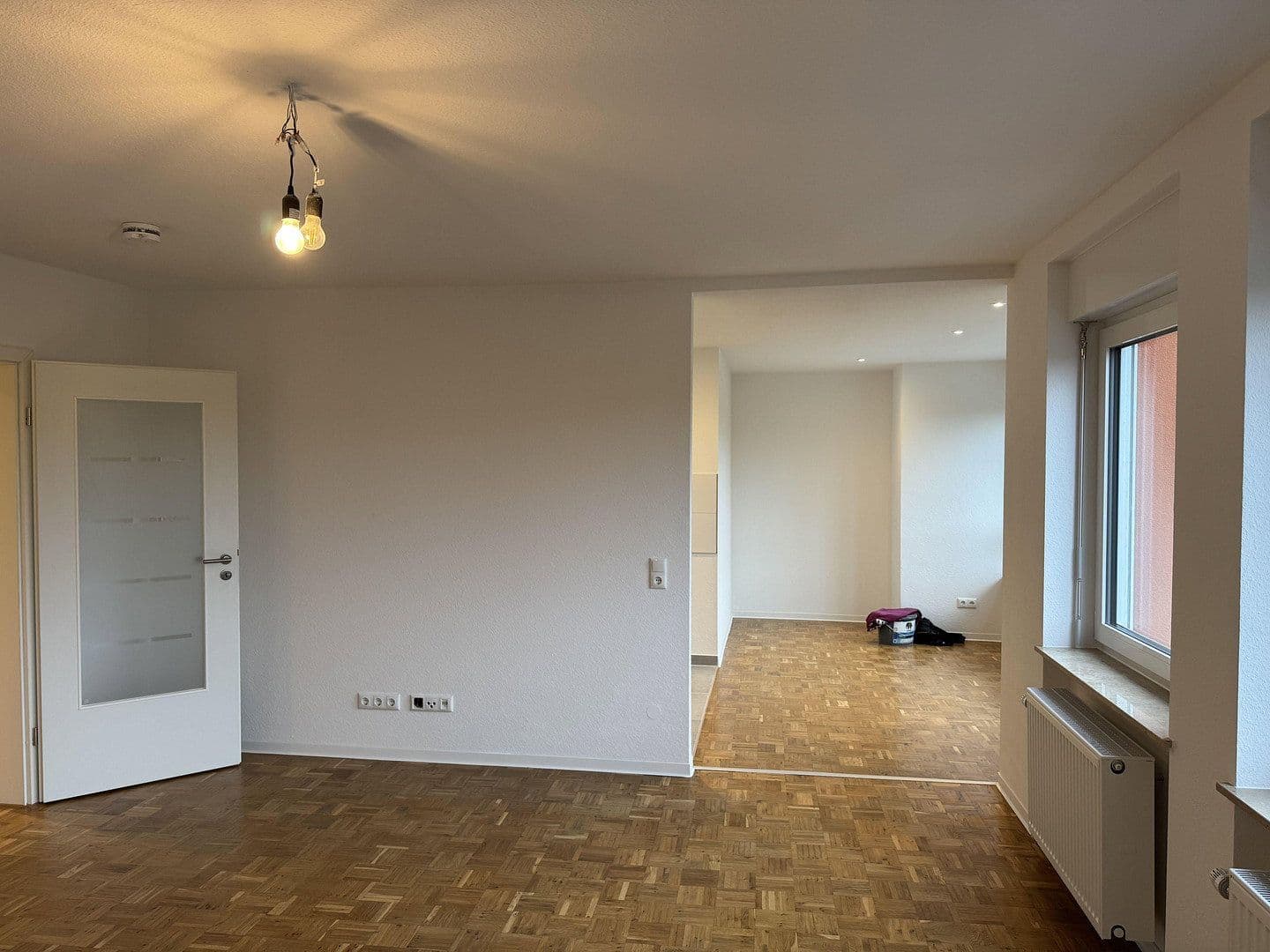 Pronájem bytu 3+1 86 m², Ettlinger Str. 31, Karlsruhe, Bádensko-Württembersko Pronájem bytu 3+1 86 m², Ettlinger Str. 31, Karlsruhe, Bádensko-Württembersko