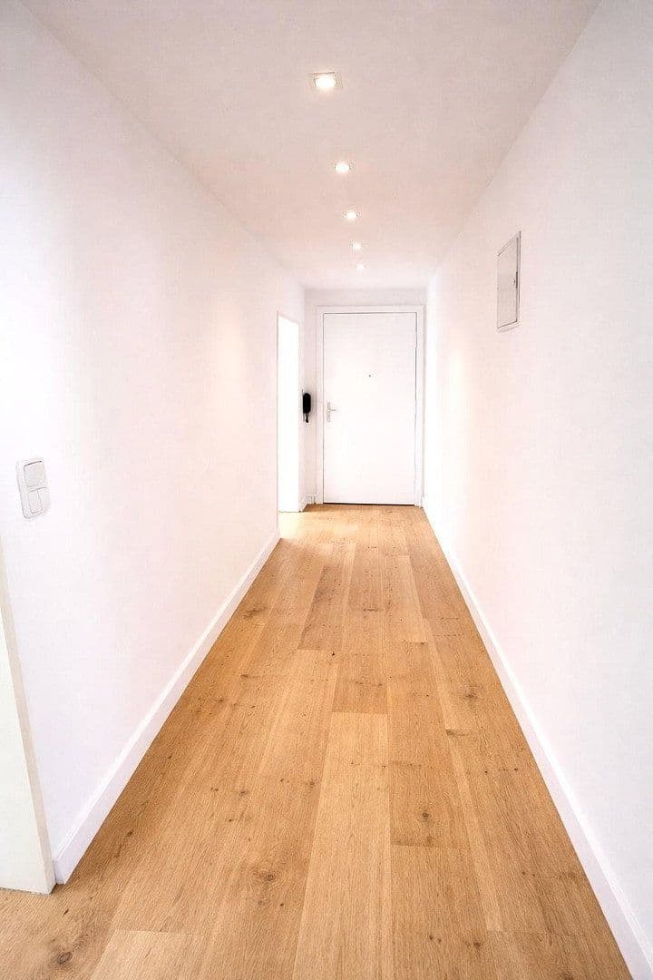 Prodej bytu 2+1 57 m², Berlin, Berlín Prodej bytu 2+1 57 m², Berlin, Berlín