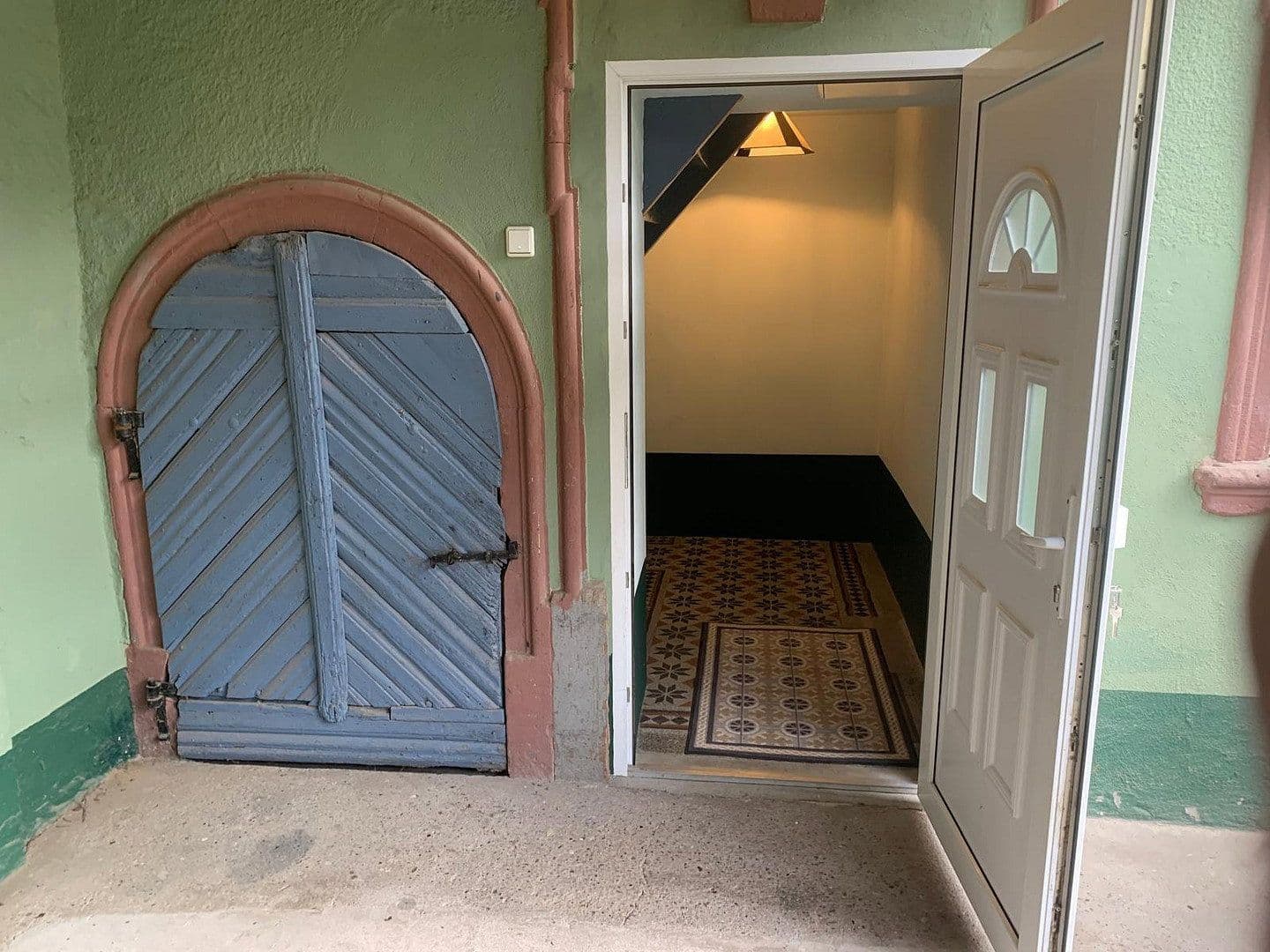 Pronájem bytu 20 m², Worms-Pfeddersheim, Porýní-Falc Pronájem bytu 20 m², Worms-Pfeddersheim, Porýní-Falc