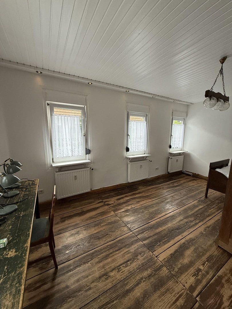 Pronájem bytu 20 m², Worms-Pfeddersheim, Porýní-Falc Pronájem bytu 20 m², Worms-Pfeddersheim, Porýní-Falc