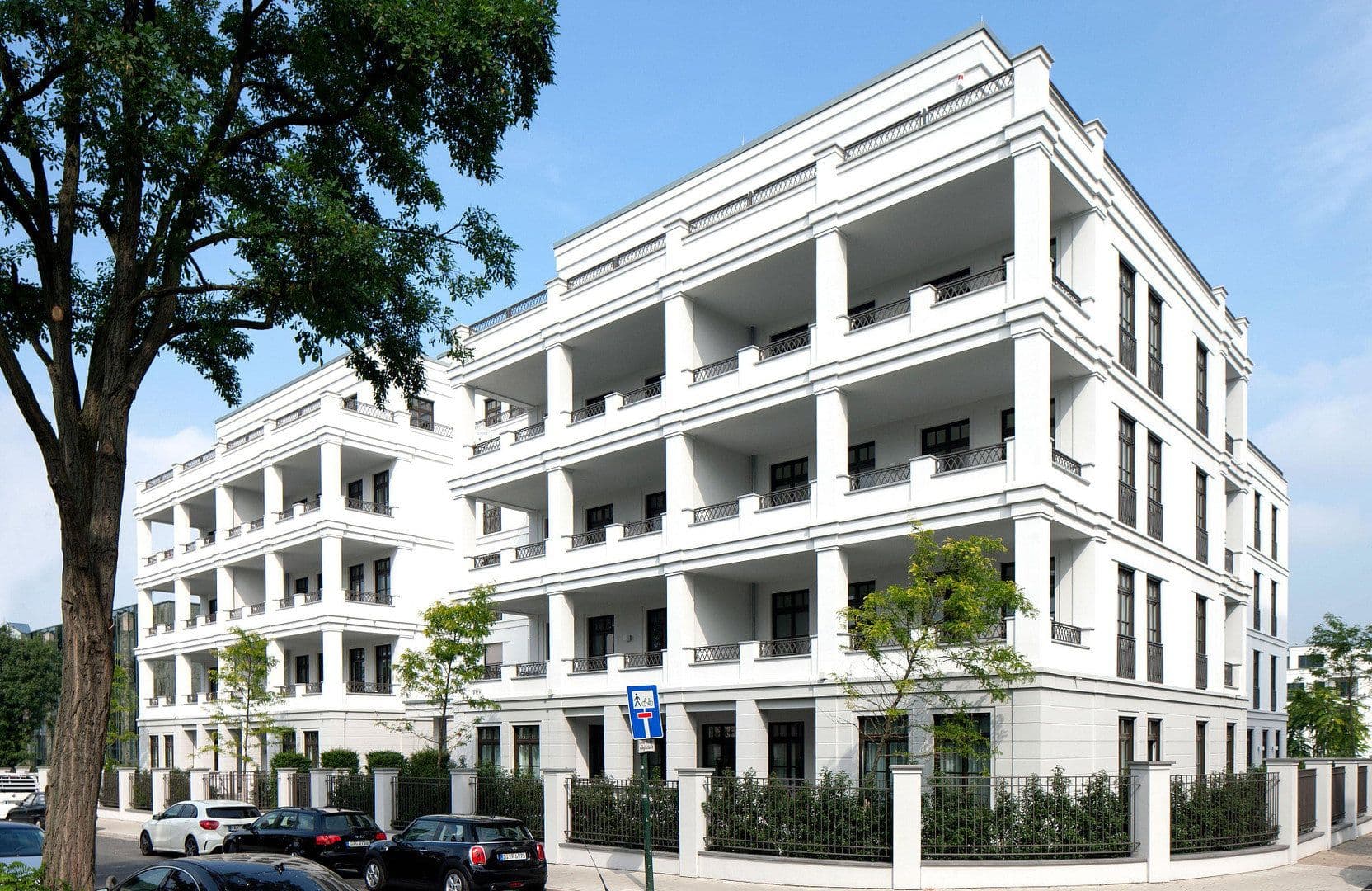 Prodej bytu 5+1 404 m², Schanzenstr. 80 - 82, Düsseldorf, Severní Porýní-Vestfálsko Prodej bytu 5+1 404 m², Schanzenstr. 80 - 82, Düsseldorf, Severní Porýní-Vestfálsko