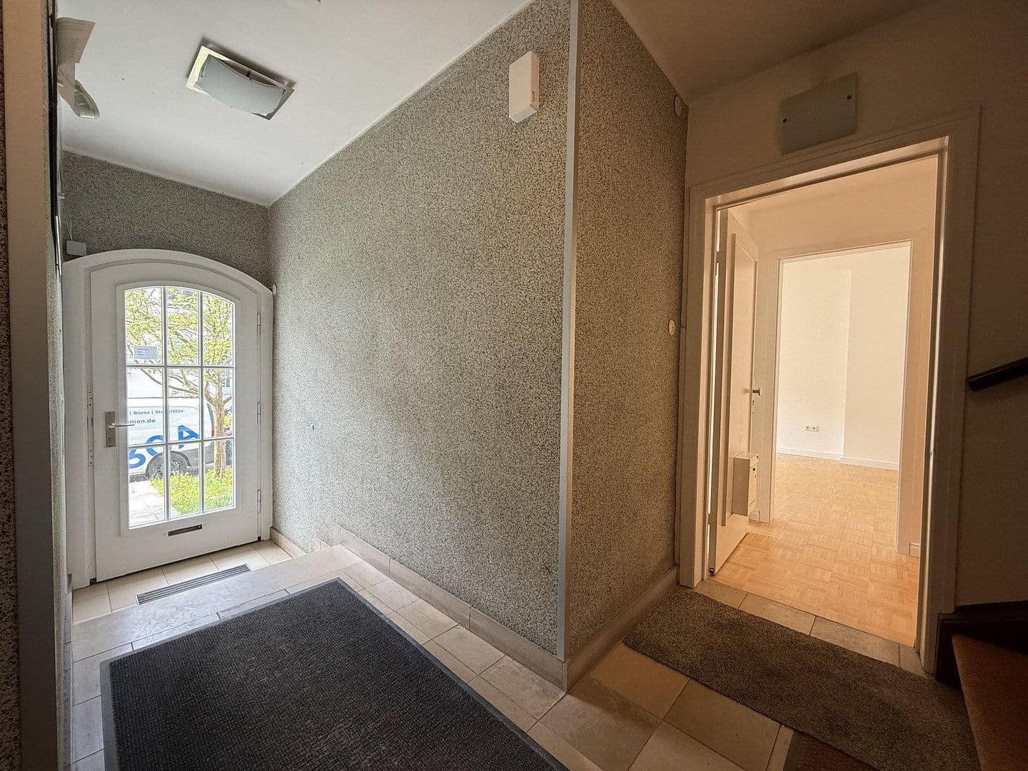 Pronájem bytu 3+1 55 m², Senator-Fritze-Straße 17, Bremen, Bremen Pronájem bytu 3+1 55 m², Senator-Fritze-Straße 17, Bremen, Bremen