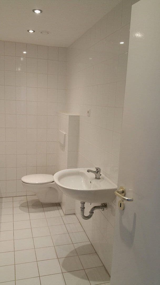 Pronájem bytu 3+1 111 m², Windbergweg 3, Berlin, Berlín Pronájem bytu 3+1 111 m², Windbergweg 3, Berlin, Berlín