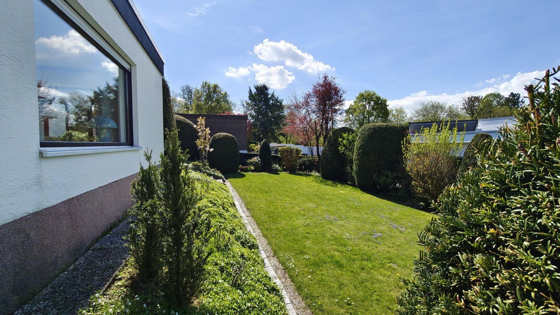 Prodej domu 167 m², pozemek 636 m², Weinberg 12, Paderborn, Severní Porýní-Vestfálsko Prodej domu 167 m², pozemek 636 m², Weinberg 12, Paderborn, Severní Porýní-Vestfálsko