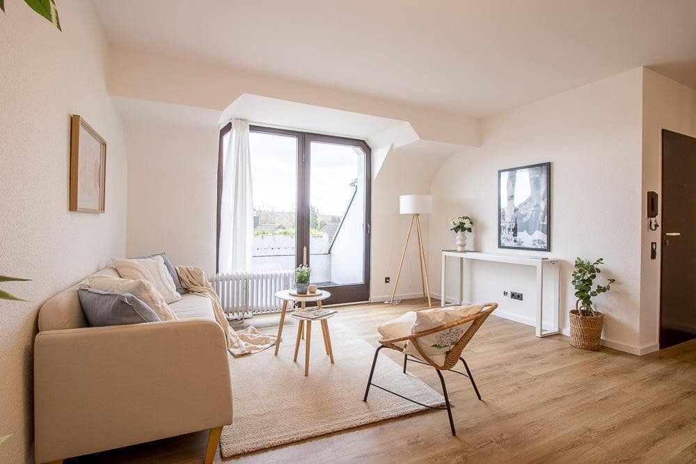 Prodej bytu 3+1 76 m², Bonn, Severní Porýní-Vestfálsko Prodej bytu 3+1 76 m², Bonn, Severní Porýní-Vestfálsko