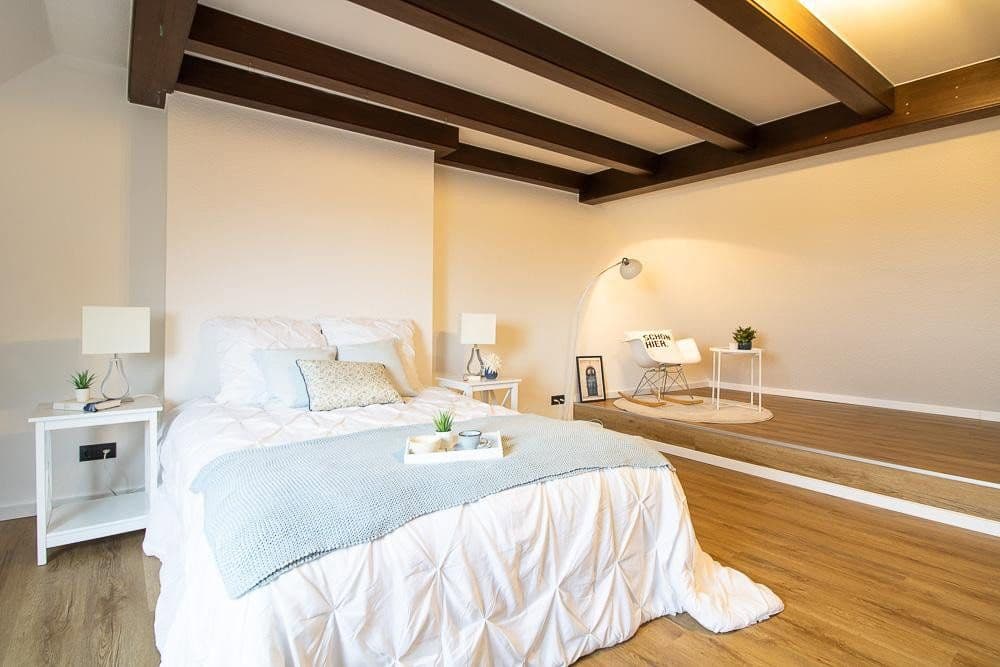 Prodej bytu 3+1 76 m², Bonn, Severní Porýní-Vestfálsko Prodej bytu 3+1 76 m², Bonn, Severní Porýní-Vestfálsko