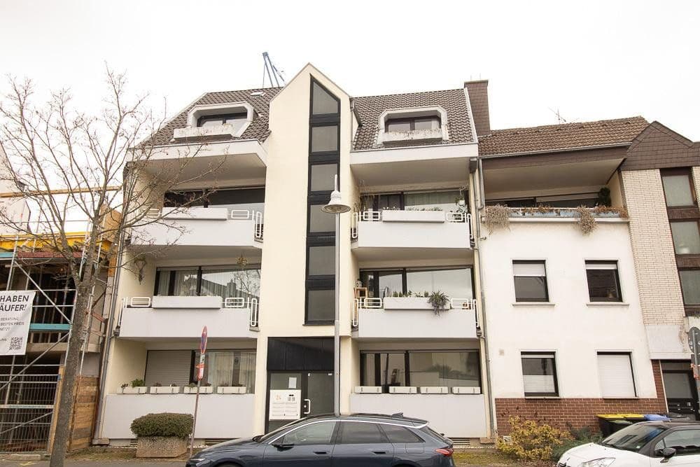 Prodej bytu 3+1 76 m², Bonn, Severní Porýní-Vestfálsko Prodej bytu 3+1 76 m², Bonn, Severní Porýní-Vestfálsko