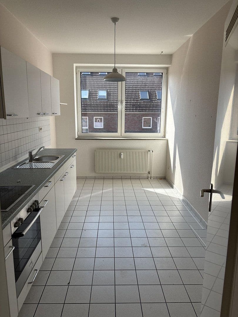Pronájem bytu 2+1 76 m², Klenower Straße 57, Ludwigslust, Mecklenburg-Vorpommern Pronájem bytu 2+1 76 m², Klenower Straße 57, Ludwigslust, Mecklenburg-Vorpommern
