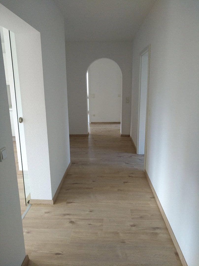 Pronájem bytu 4+1 110 m², Franzensbader Str. 70, Höchstadt an der Aisch, Bavorsko Pronájem bytu 4+1 110 m², Franzensbader Str. 70, Höchstadt an der Aisch, Bavorsko