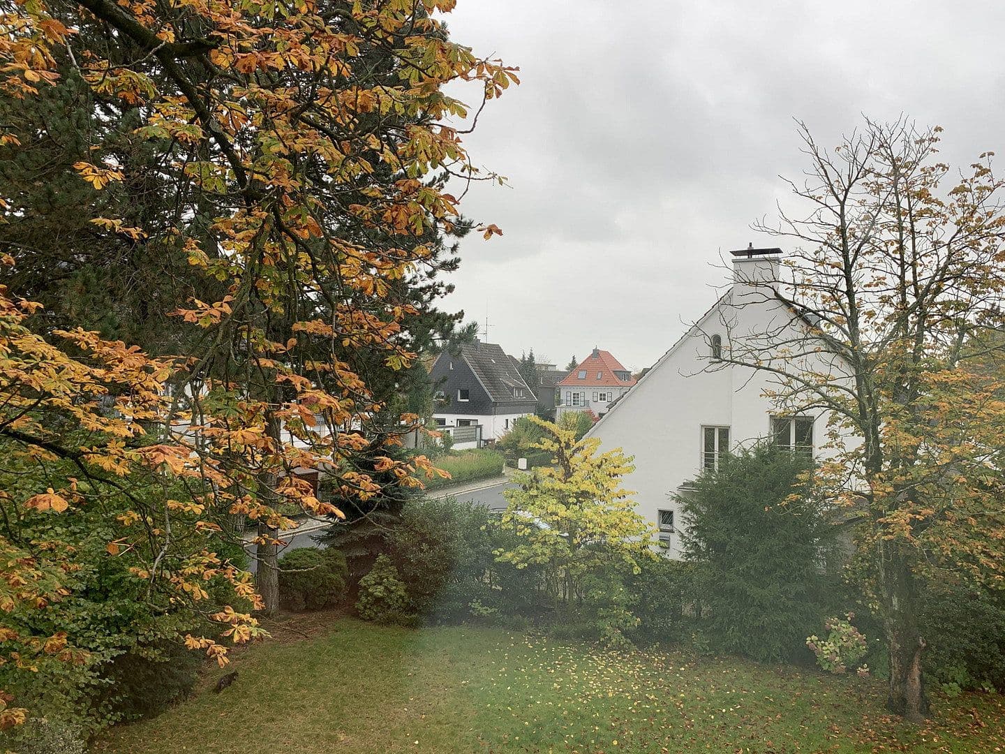 Prodej domu 320 m², pozemek 994 m², Mülheim, Severní Porýní-Vestfálsko Prodej domu 320 m², pozemek 994 m², Mülheim, Severní Porýní-Vestfálsko