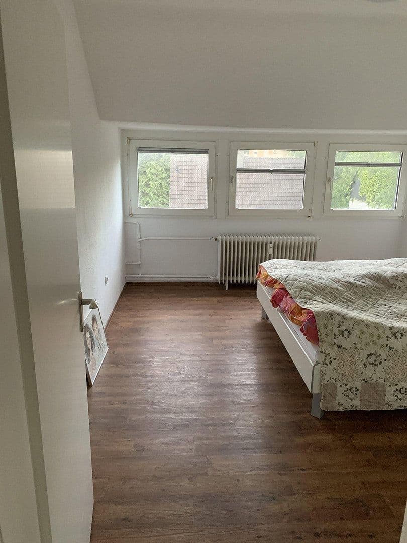 Prodej domu 320 m², pozemek 994 m², Mülheim, Severní Porýní-Vestfálsko Prodej domu 320 m², pozemek 994 m², Mülheim, Severní Porýní-Vestfálsko