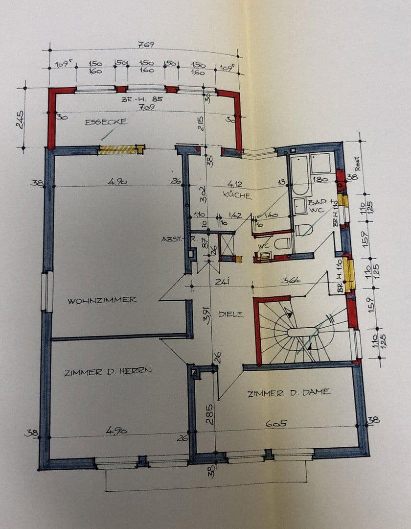Prodej domu 320 m², pozemek 994 m², Mülheim, Severní Porýní-Vestfálsko Prodej domu 320 m², pozemek 994 m², Mülheim, Severní Porýní-Vestfálsko