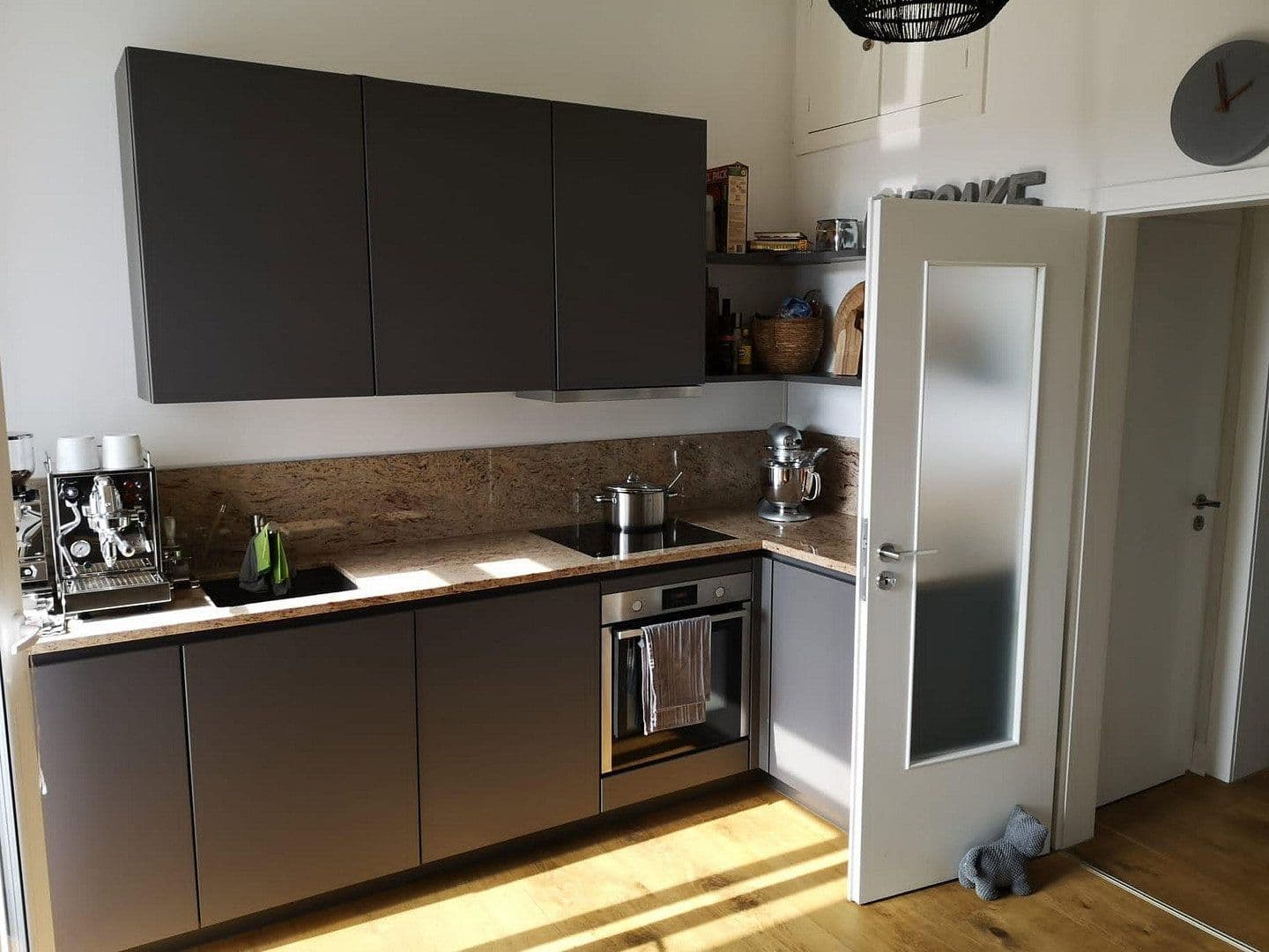 Prodej domu 320 m², pozemek 994 m², Mülheim, Severní Porýní-Vestfálsko Prodej domu 320 m², pozemek 994 m², Mülheim, Severní Porýní-Vestfálsko