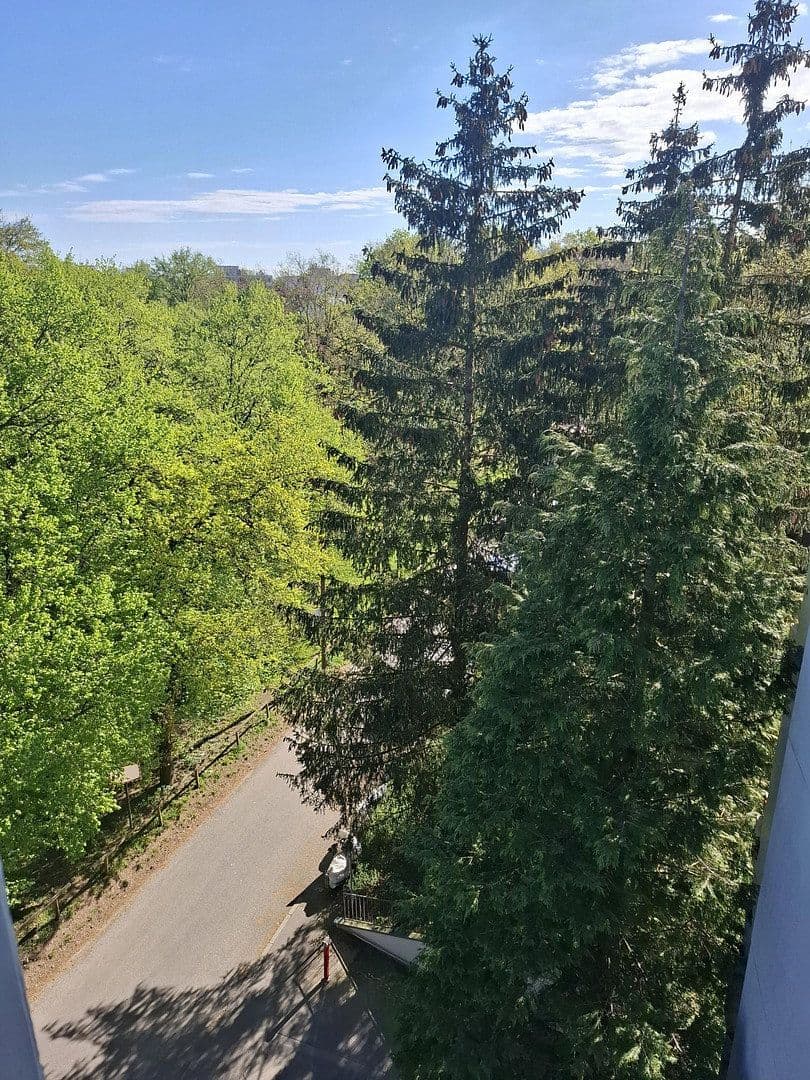 Prodej bytu 2+1 54 m², Geisinger Steig 11, Fürstenfeldbruck, Bavorsko Prodej bytu 2+1 54 m², Geisinger Steig 11, Fürstenfeldbruck, Bavorsko