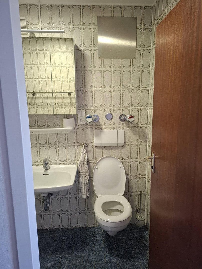 Prodej bytu 2+1 54 m², Geisinger Steig 11, Fürstenfeldbruck, Bavorsko Prodej bytu 2+1 54 m², Geisinger Steig 11, Fürstenfeldbruck, Bavorsko