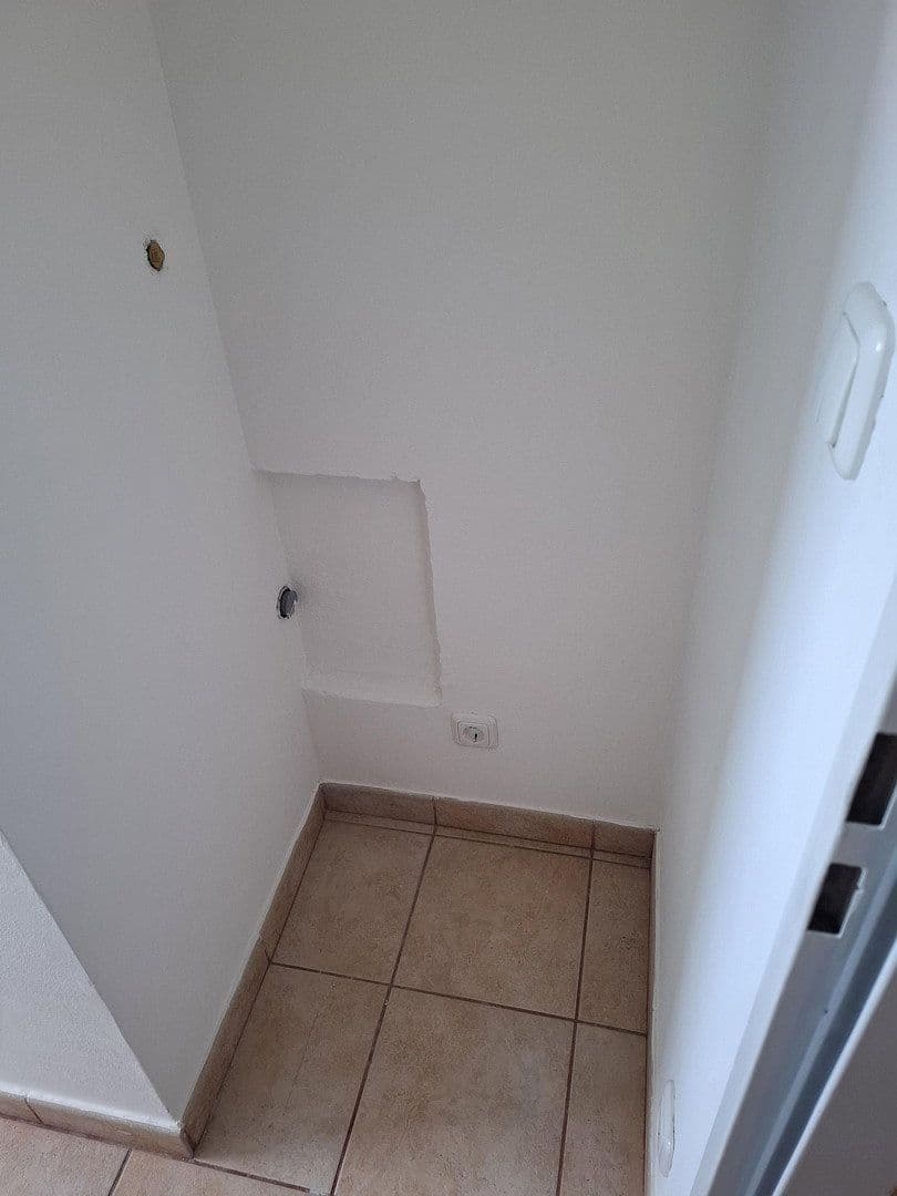 Prodej bytu 2+1 54 m², Geisinger Steig 11, Fürstenfeldbruck, Bavorsko Prodej bytu 2+1 54 m², Geisinger Steig 11, Fürstenfeldbruck, Bavorsko