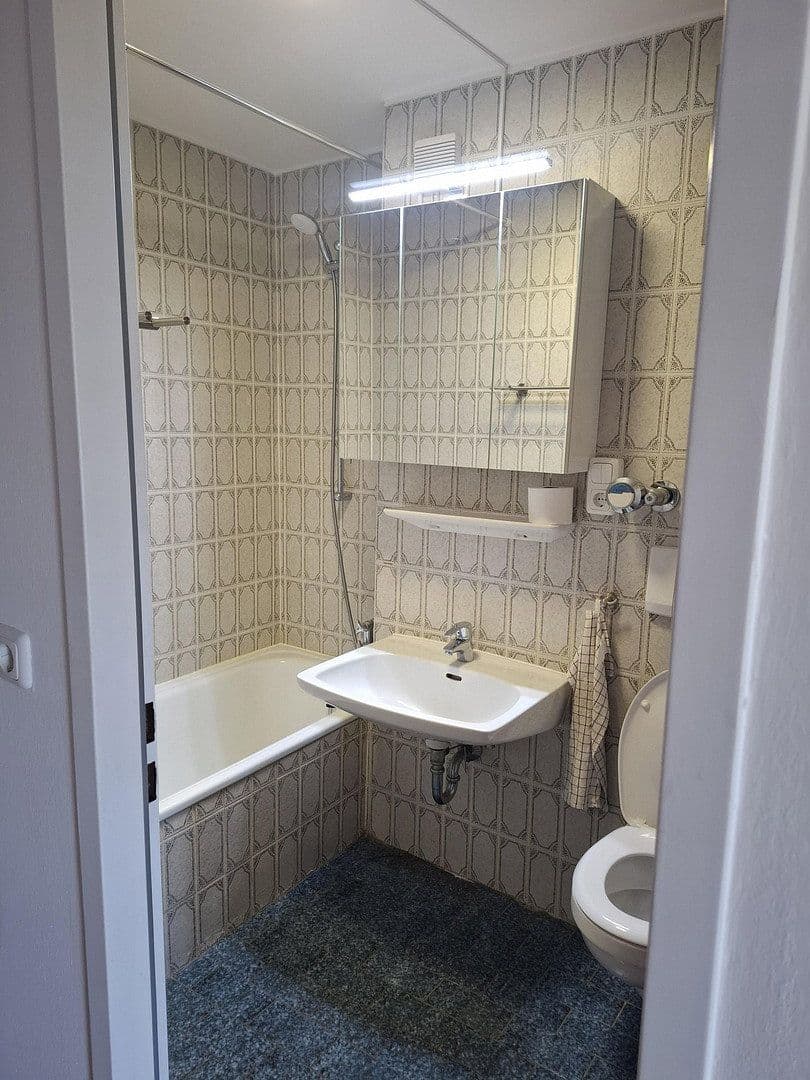 Prodej bytu 2+1 54 m², Geisinger Steig 11, Fürstenfeldbruck, Bavorsko Prodej bytu 2+1 54 m², Geisinger Steig 11, Fürstenfeldbruck, Bavorsko