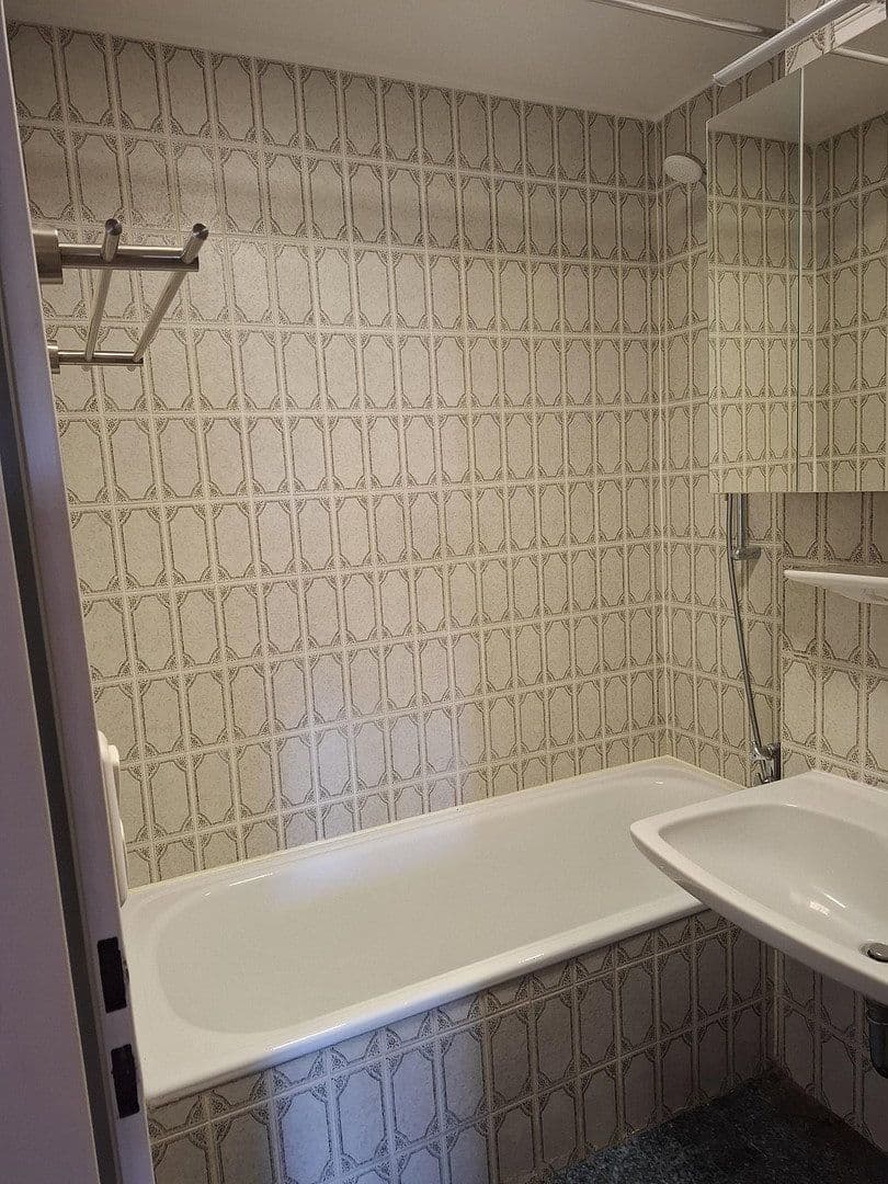 Prodej bytu 2+1 54 m², Geisinger Steig 11, Fürstenfeldbruck, Bavorsko Prodej bytu 2+1 54 m², Geisinger Steig 11, Fürstenfeldbruck, Bavorsko