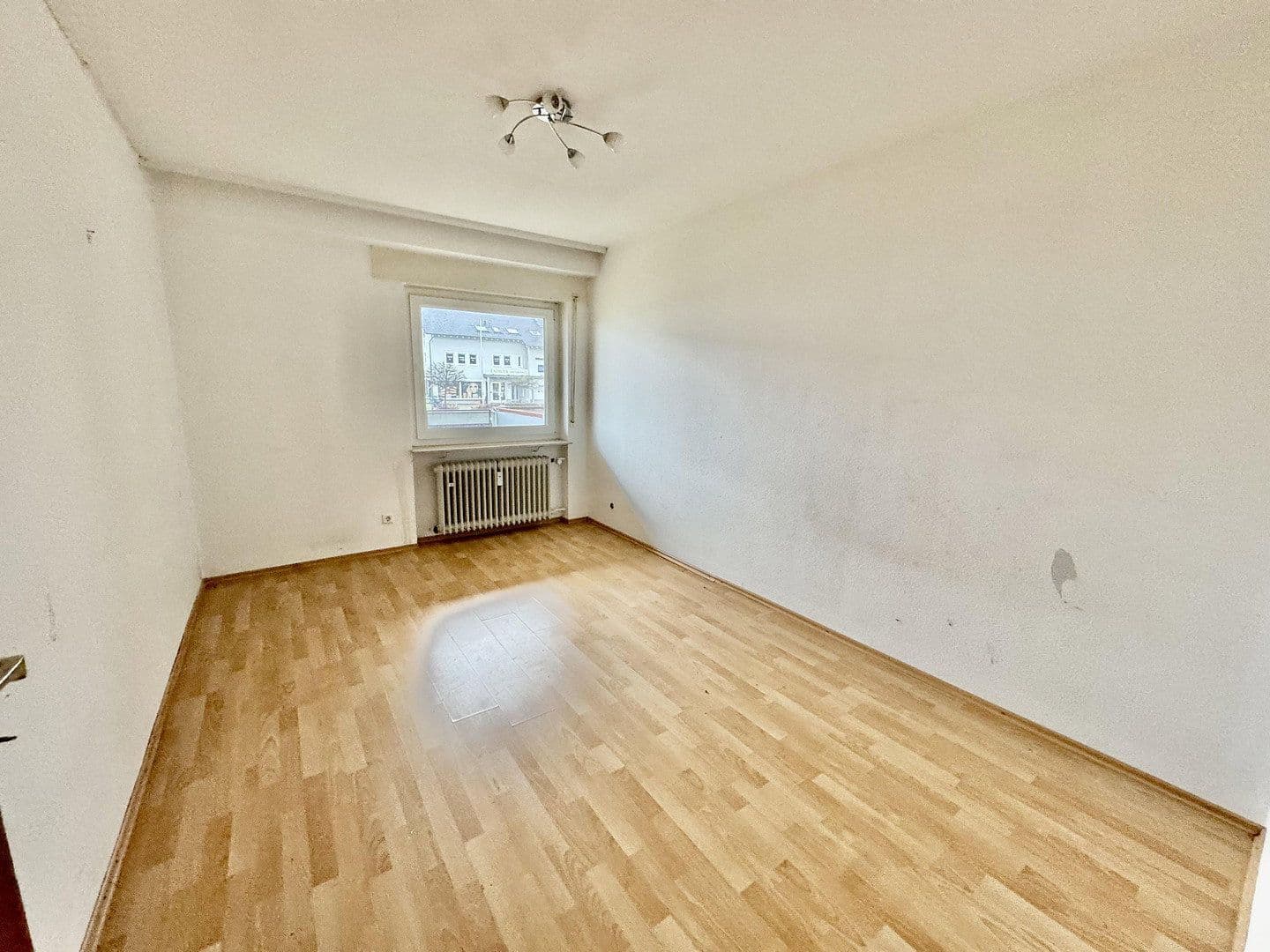 Prodej bytu 5+1 171 m², Sinzheim, Bádensko-Württembersko Prodej bytu 5+1 171 m², Sinzheim, Bádensko-Württembersko