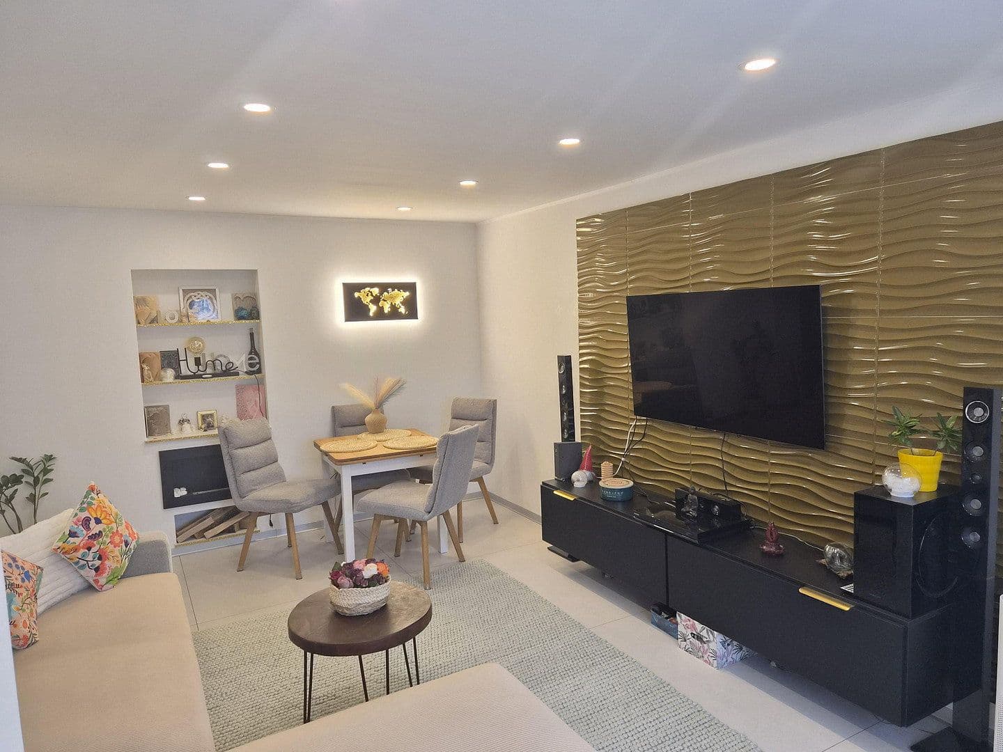 Prodej bytu 3+1 62 m², Rheinfelden (Baden), Bádensko-Württembersko Prodej bytu 3+1 62 m², Rheinfelden (Baden), Bádensko-Württembersko
