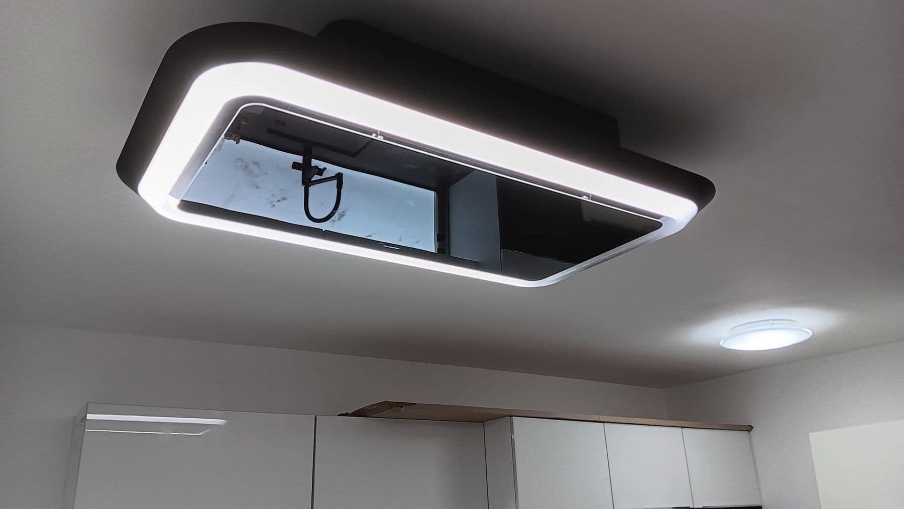 Pronájem bytu 3+1 94 m², Amerstorfferstr. 29, München, Bavorsko Pronájem bytu 3+1 94 m², Amerstorfferstr. 29, München, Bavorsko