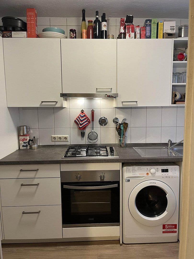 Pronájem bytu 1+1 32 m², Klingenstr. 7, Stuttgart, Bádensko-Württembersko Pronájem bytu 1+1 32 m², Klingenstr. 7, Stuttgart, Bádensko-Württembersko