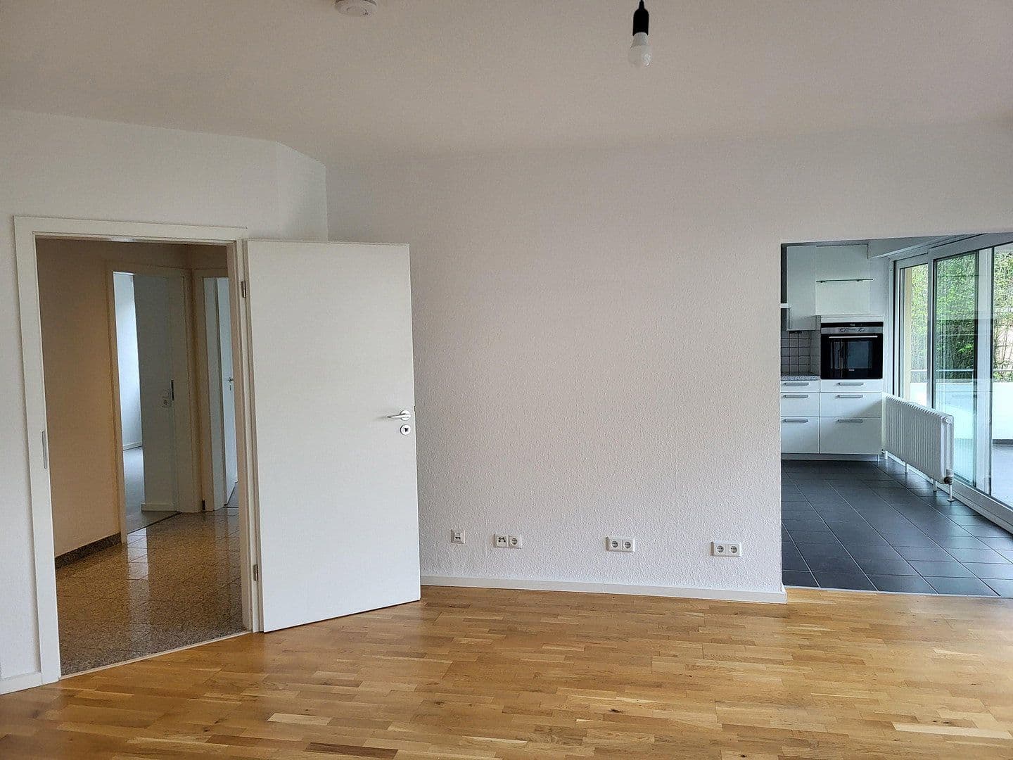 Prodej bytu 6+1 149 m², Bad Honnef, Severní Porýní-Vestfálsko Prodej bytu 6+1 149 m², Bad Honnef, Severní Porýní-Vestfálsko