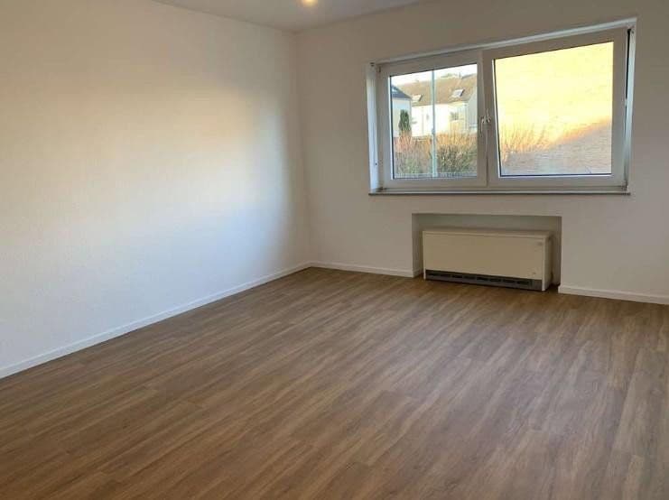 Pronájem bytu 3+1 75 m², Brücke 45, Neuss, Severní Porýní-Vestfálsko Pronájem bytu 3+1 75 m², Brücke 45, Neuss, Severní Porýní-Vestfálsko