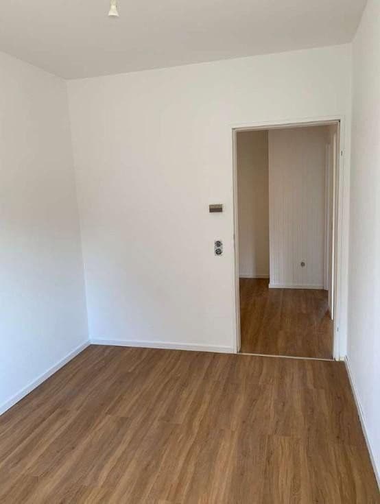 Pronájem bytu 3+1 75 m², Brücke 45, Neuss, Severní Porýní-Vestfálsko Pronájem bytu 3+1 75 m², Brücke 45, Neuss, Severní Porýní-Vestfálsko