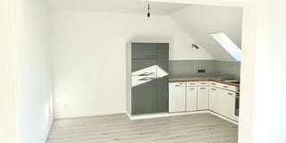 Pronájem bytu 2+kk 60 m², Florentinusplatz 5, Rheinzabern, Porýní-Falc Pronájem bytu 2+kk 60 m², Florentinusplatz 5, Rheinzabern, Porýní-Falc