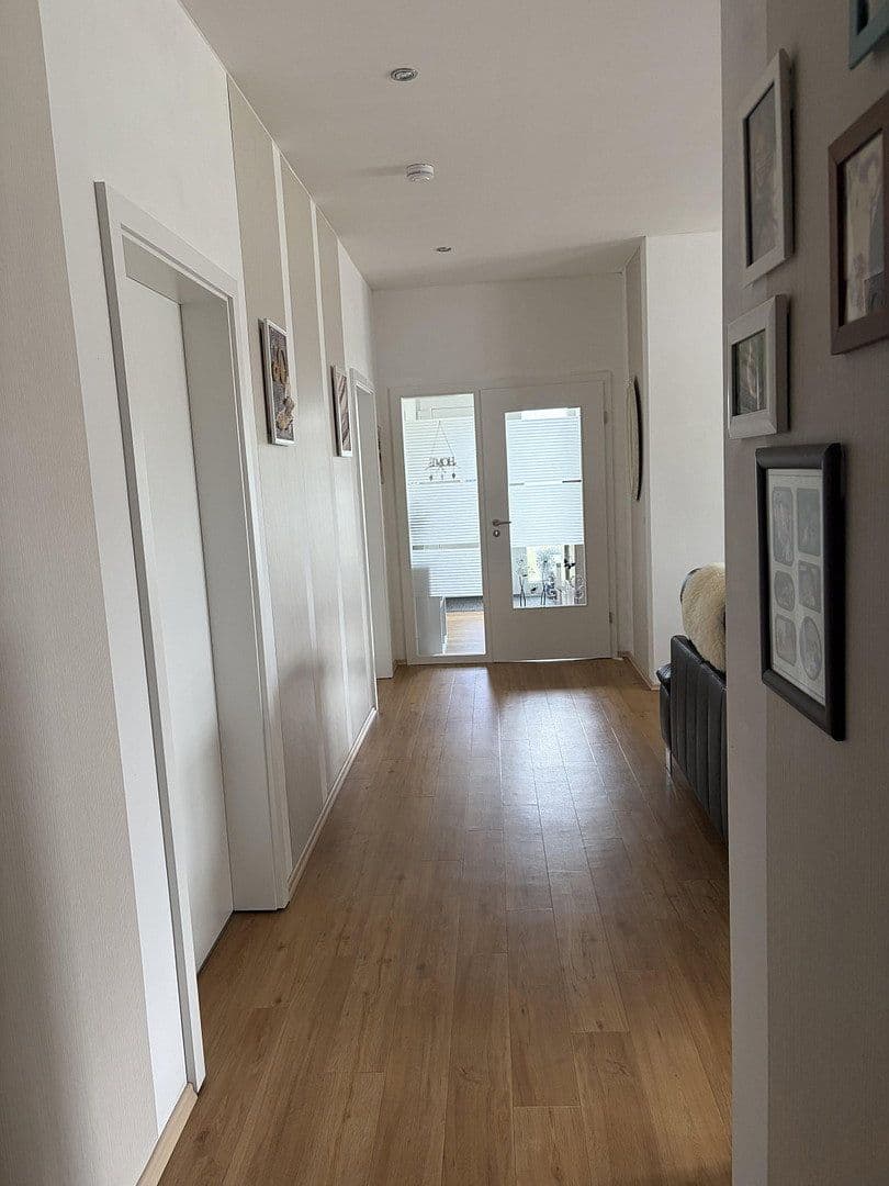 Prodej domu 125 m², pozemek 1.028 m², Neuenkirchen, Dolní Sasko Prodej domu 125 m², pozemek 1.028 m², Neuenkirchen, Dolní Sasko