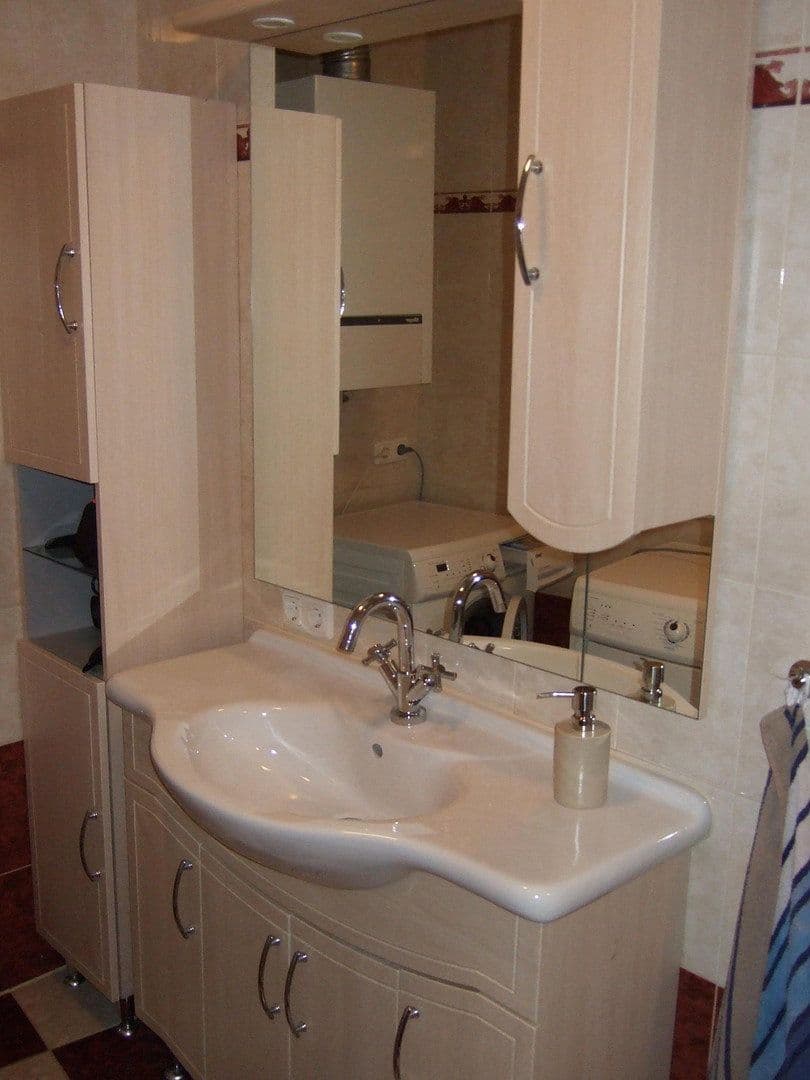 Prodej bytu 3+1 75 m², Untere Kanalstr. 3, Nürnberg, Bavorsko Prodej bytu 3+1 75 m², Untere Kanalstr. 3, Nürnberg, Bavorsko