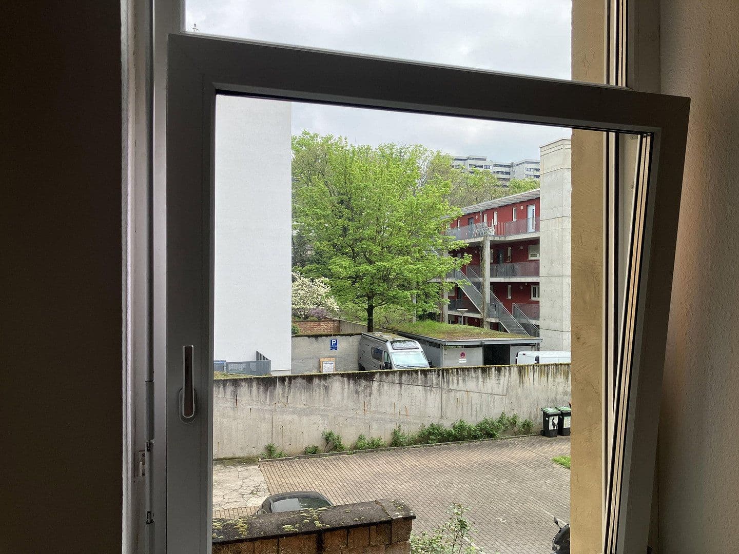 Pronájem bytu 3+1 65 m², Kaiserallee 31, Karlsruhe, Bádensko-Württembersko Pronájem bytu 3+1 65 m², Kaiserallee 31, Karlsruhe, Bádensko-Württembersko