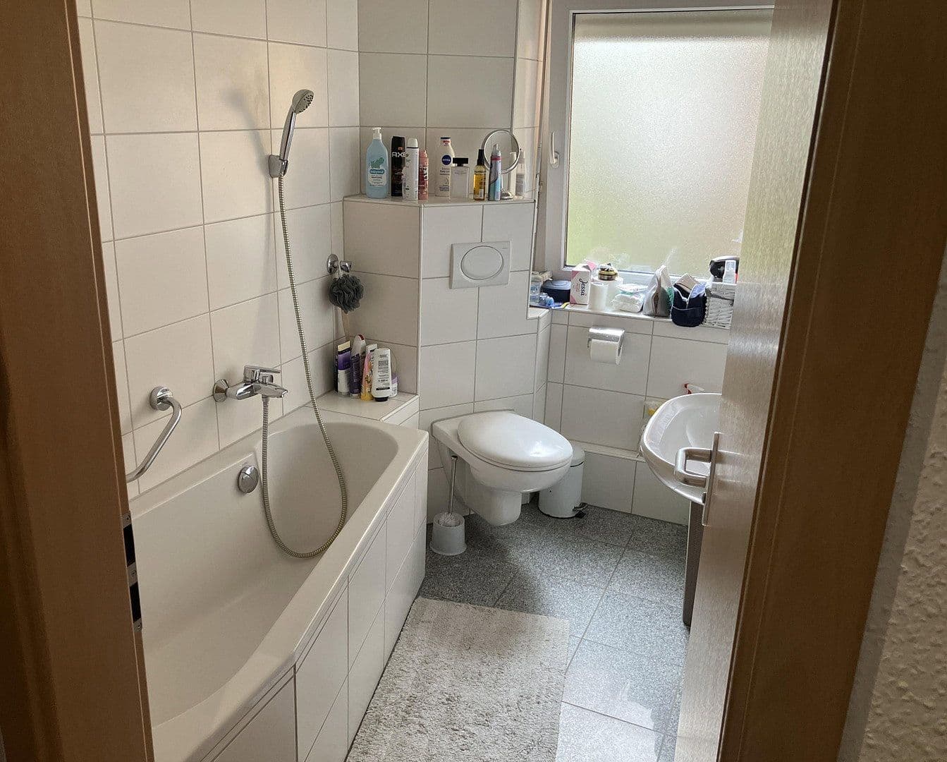 Pronájem bytu 3+1 65 m², Kaiserallee 31, Karlsruhe, Bádensko-Württembersko Pronájem bytu 3+1 65 m², Kaiserallee 31, Karlsruhe, Bádensko-Württembersko