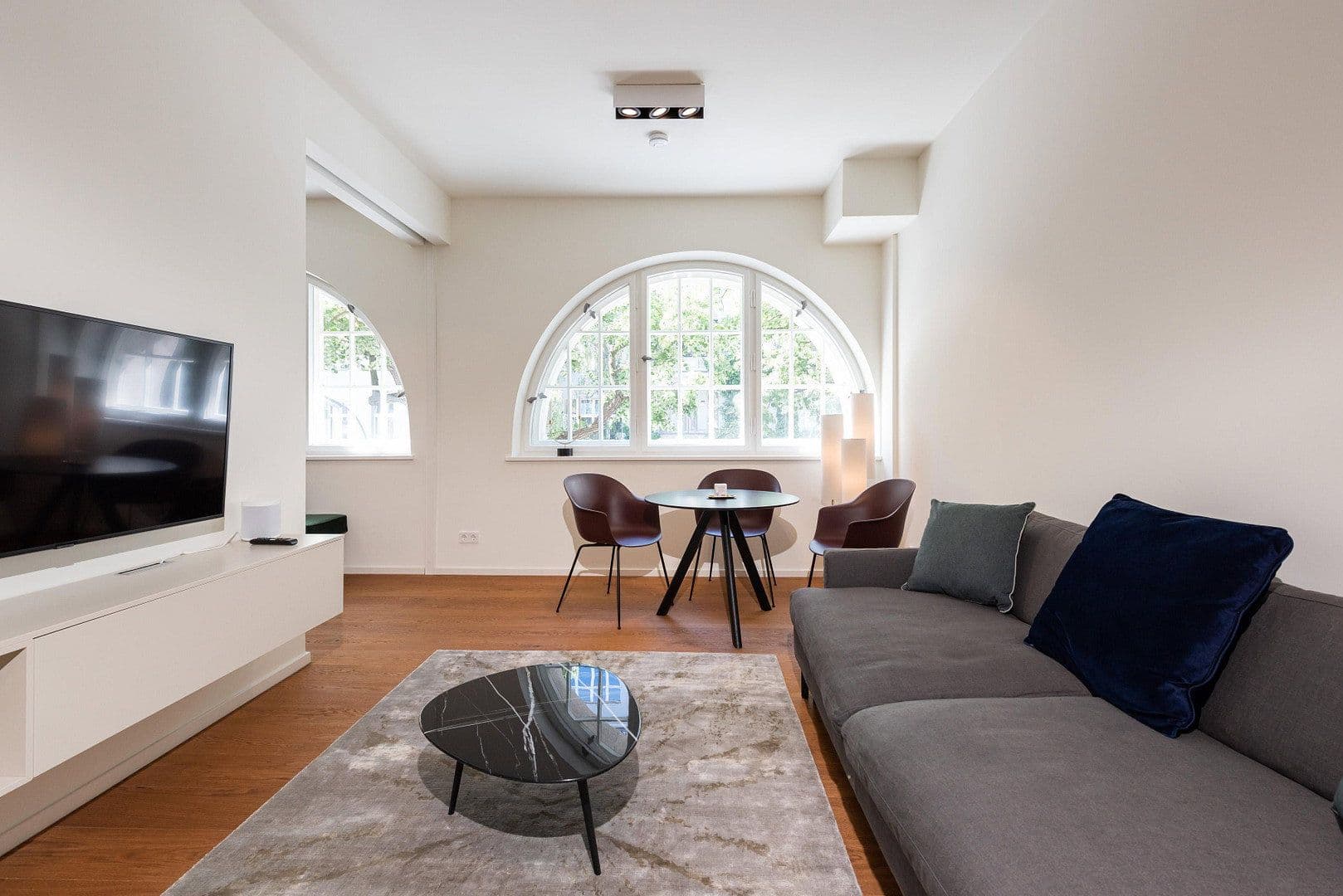 Prodej bytu 2+1 49 m², Geisbergstraße 8, Berlin, Berlín Prodej bytu 2+1 49 m², Geisbergstraße 8, Berlin, Berlín