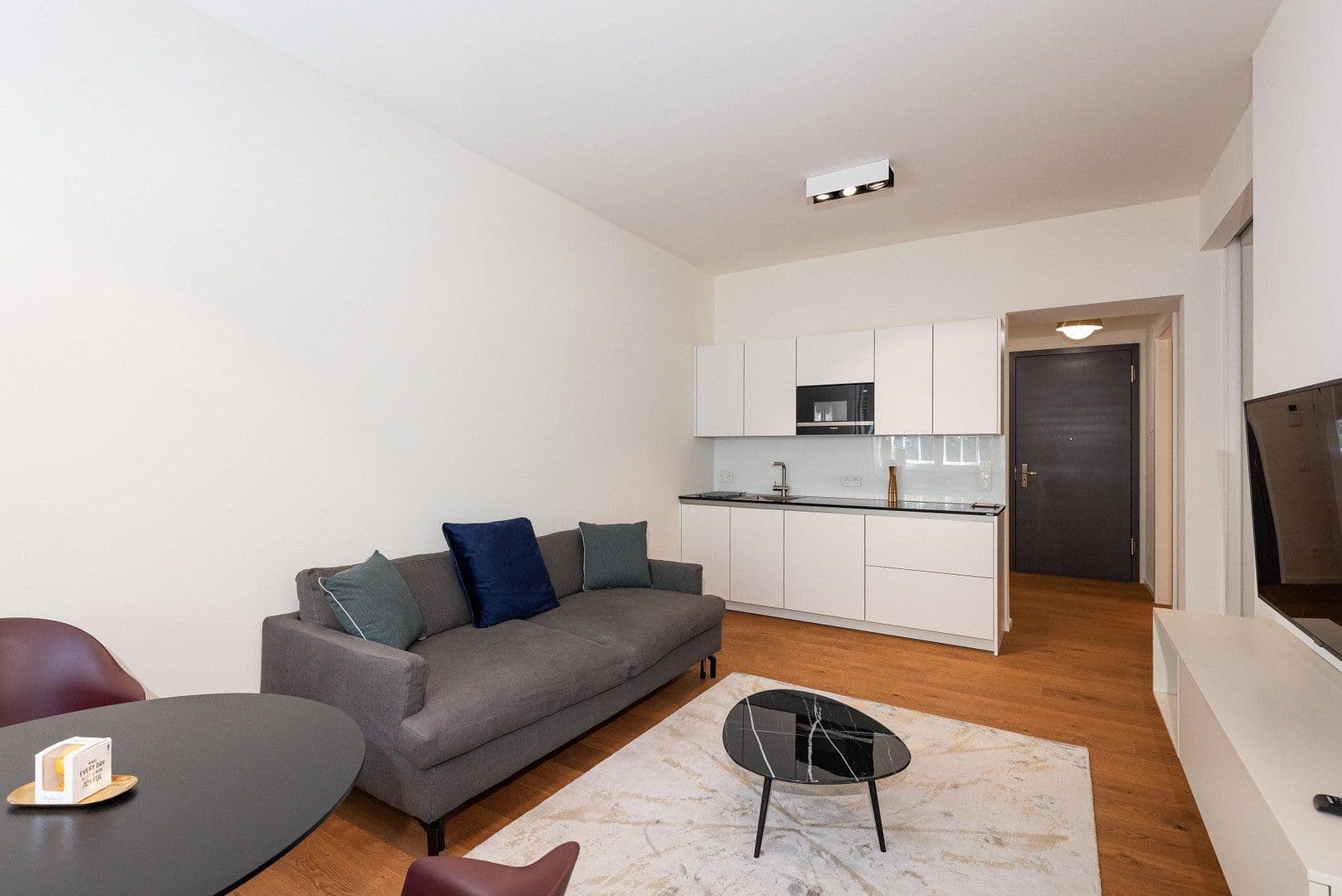 Prodej bytu 2+1 49 m², Geisbergstraße 8, Berlin, Berlín Prodej bytu 2+1 49 m², Geisbergstraße 8, Berlin, Berlín