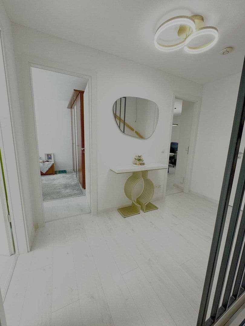 Prodej domu 145 m², pozemek 213 m², Koppestr. 41, Essen, Severní Porýní-Vestfálsko Prodej domu 145 m², pozemek 213 m², Koppestr. 41, Essen, Severní Porýní-Vestfálsko