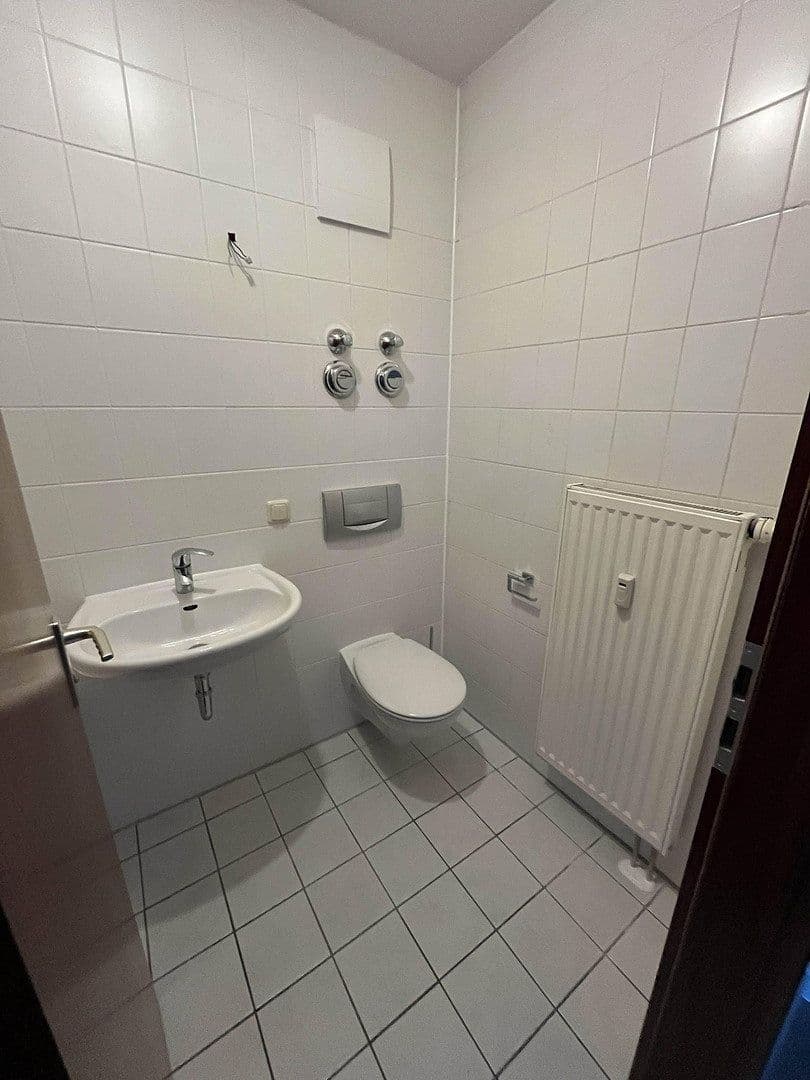 Pronájem bytu 4+1 86 m², Am Rebstock 12, Kabelsketal, Sasko-Anhaltsko Pronájem bytu 4+1 86 m², Am Rebstock 12, Kabelsketal, Sasko-Anhaltsko