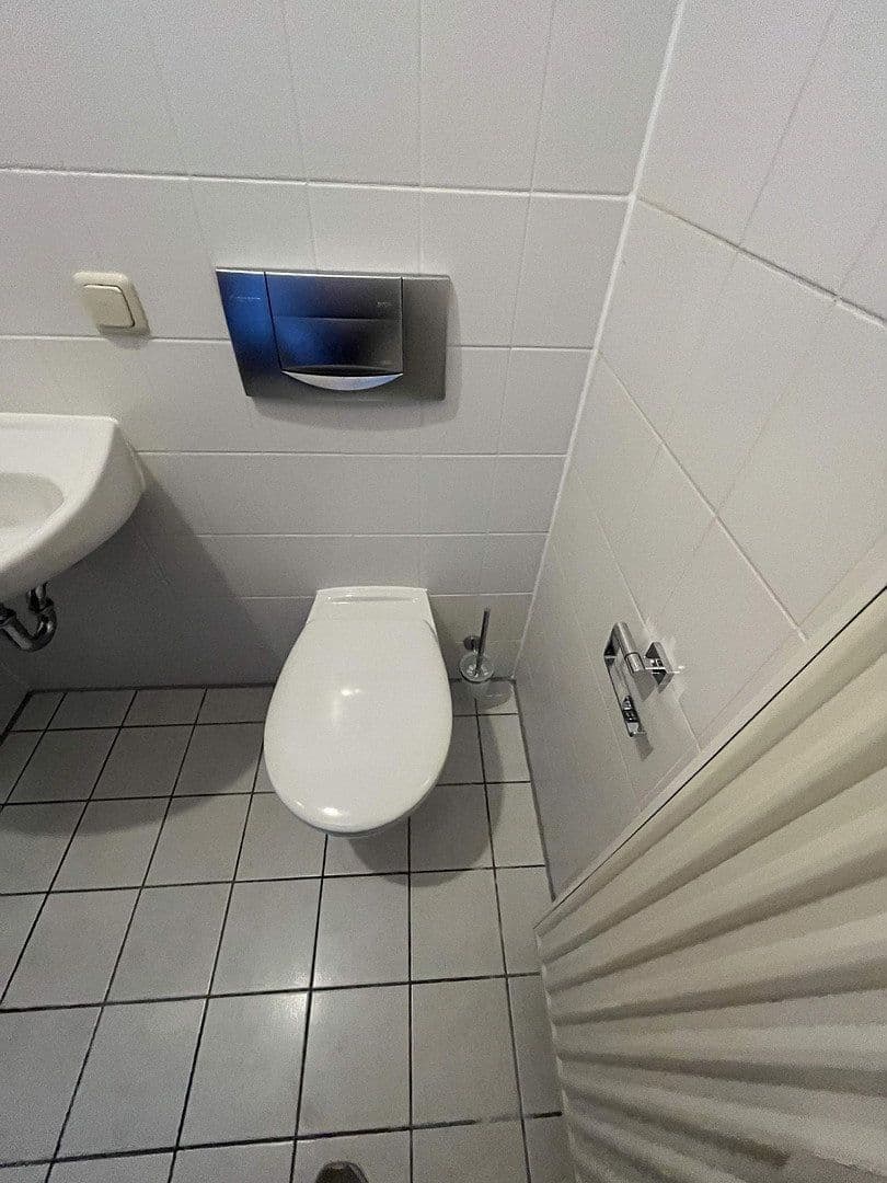 Pronájem bytu 4+1 86 m², Am Rebstock 12, Kabelsketal, Sasko-Anhaltsko Pronájem bytu 4+1 86 m², Am Rebstock 12, Kabelsketal, Sasko-Anhaltsko