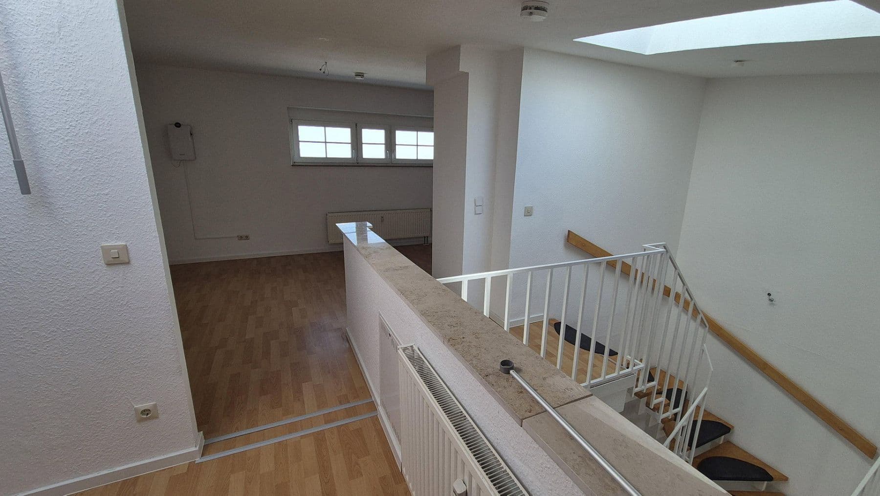 Pronájem bytu 4+1 86 m², Am Rebstock 12, Kabelsketal, Sasko-Anhaltsko Pronájem bytu 4+1 86 m², Am Rebstock 12, Kabelsketal, Sasko-Anhaltsko
