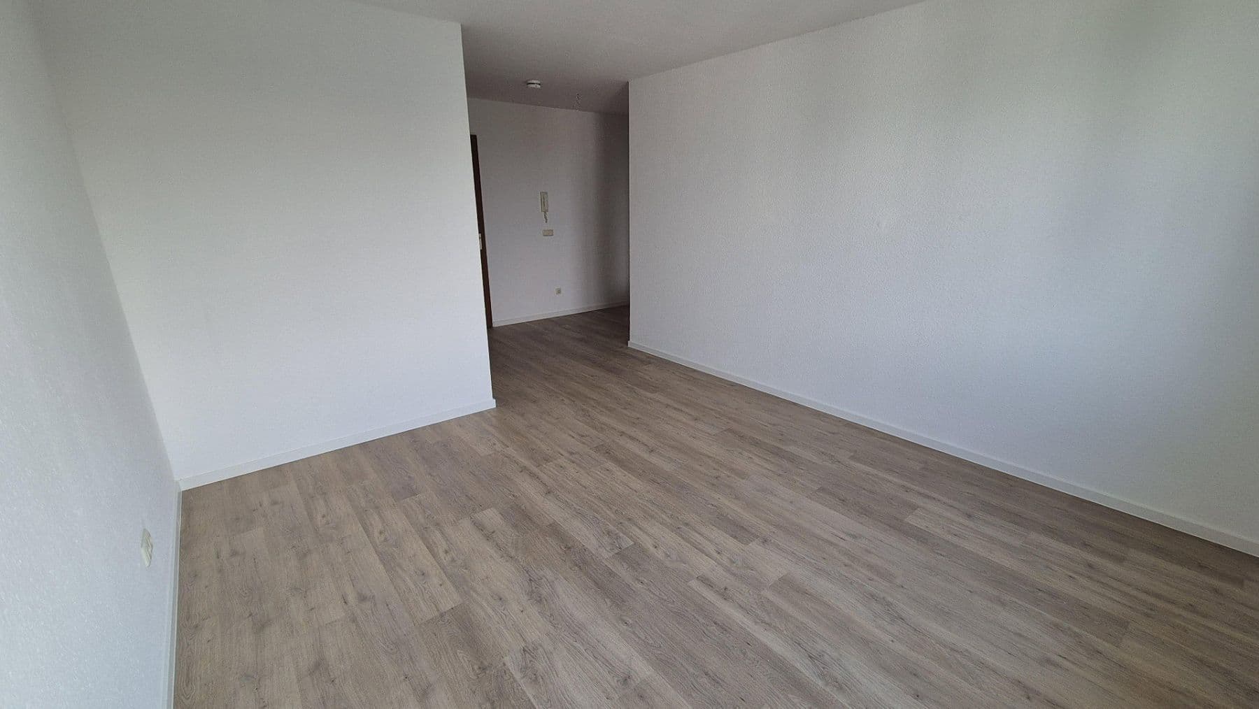 Pronájem bytu 4+1 86 m², Am Rebstock 12, Kabelsketal, Sasko-Anhaltsko Pronájem bytu 4+1 86 m², Am Rebstock 12, Kabelsketal, Sasko-Anhaltsko