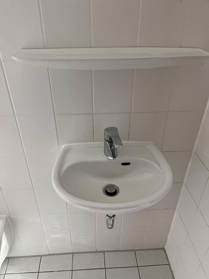 Pronájem bytu 4+1 86 m², Am Rebstock 12, Kabelsketal, Sasko-Anhaltsko Pronájem bytu 4+1 86 m², Am Rebstock 12, Kabelsketal, Sasko-Anhaltsko