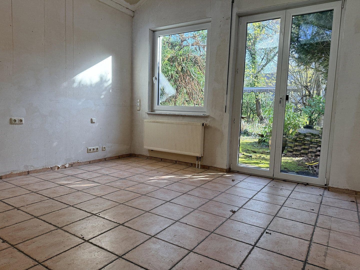 Prodej domu 155 m², pozemek 354 m², Iserlohner Straße 39, Köln, Severní Porýní-Vestfálsko Prodej domu 155 m², pozemek 354 m², Iserlohner Straße 39, Köln, Severní Porýní-Vestfálsko