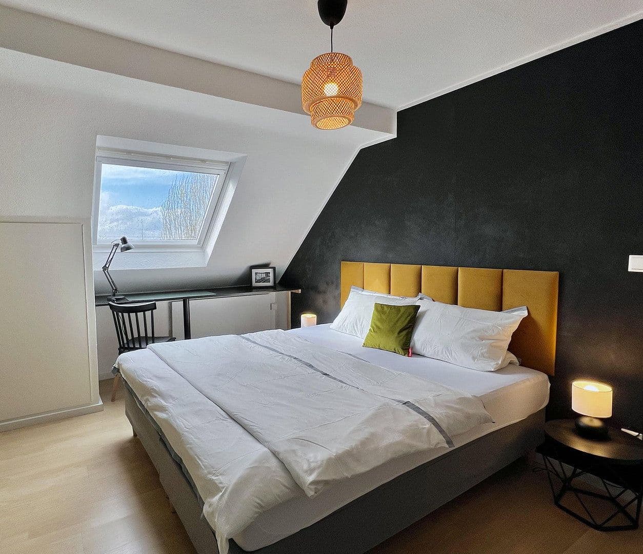 Pronájem bytu 1+1 40 m², Rüttenscheider Straße 256, Essen, Severní Porýní-Vestfálsko Pronájem bytu 1+1 40 m², Rüttenscheider Straße 256, Essen, Severní Porýní-Vestfálsko