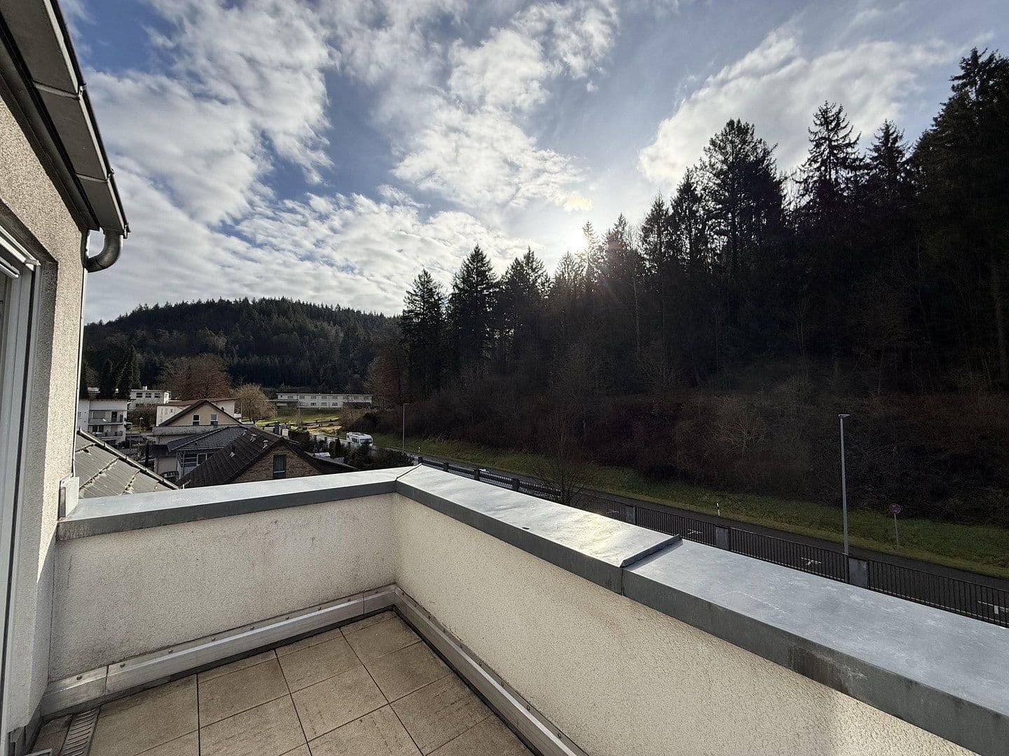 Pronájem bytu 3+1 96 m², Lahr/Schwarzwald, Bádensko-Württembersko Pronájem bytu 3+1 96 m², Lahr/Schwarzwald, Bádensko-Württembersko