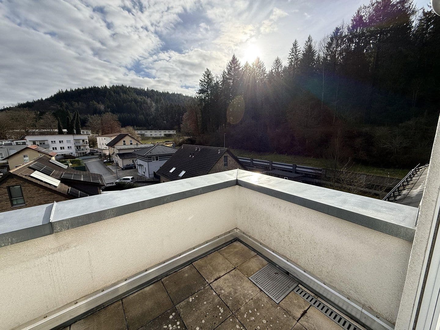 Pronájem bytu 3+1 96 m², Lahr/Schwarzwald, Bádensko-Württembersko Pronájem bytu 3+1 96 m², Lahr/Schwarzwald, Bádensko-Württembersko